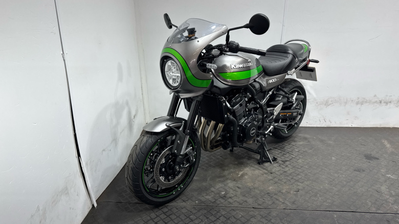 Kawasaki Z R900EKF (19MY)